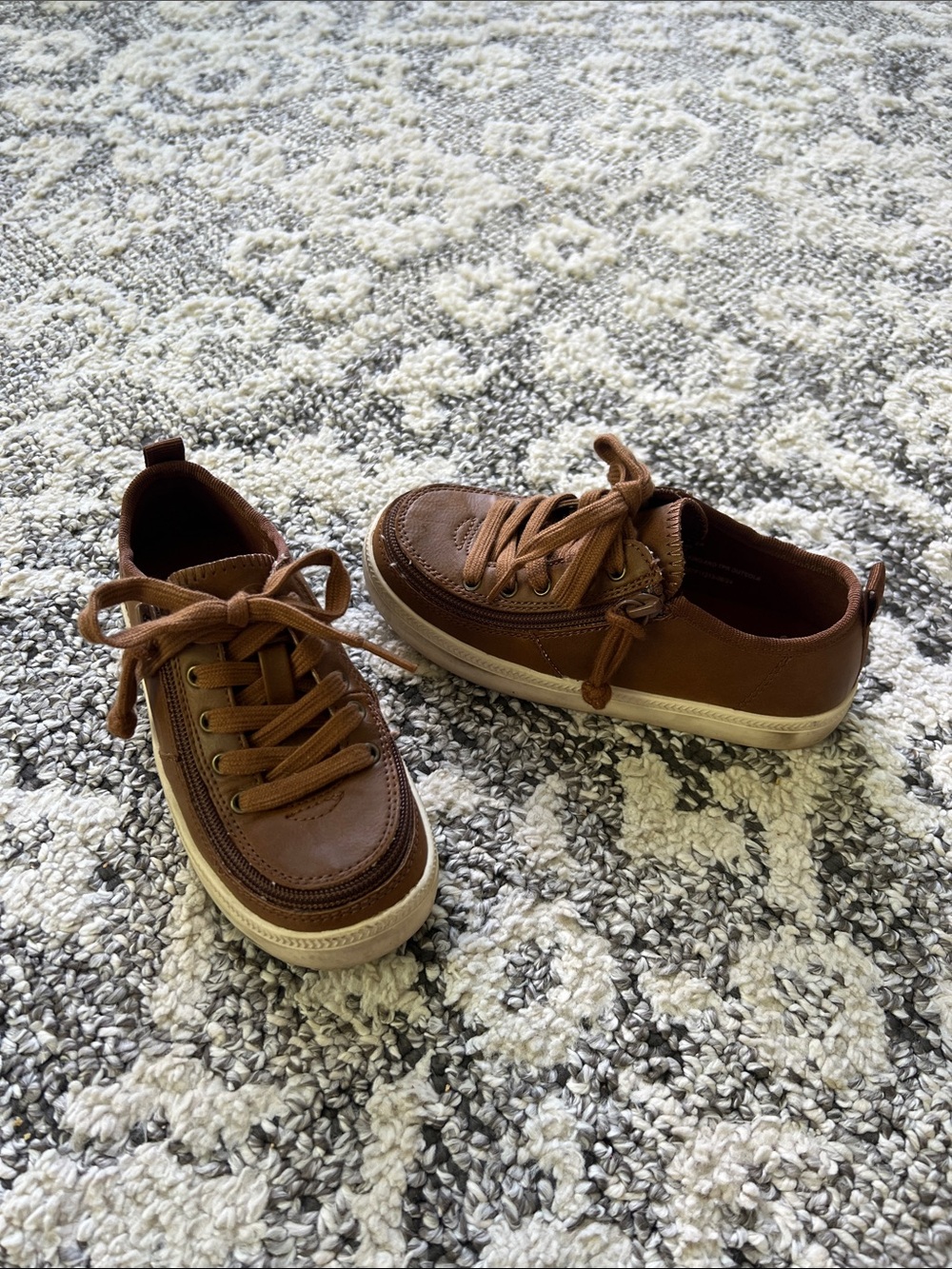 Bundle 3 pairs and get offer $20
Billy Kids Casual zipper shoes in brown